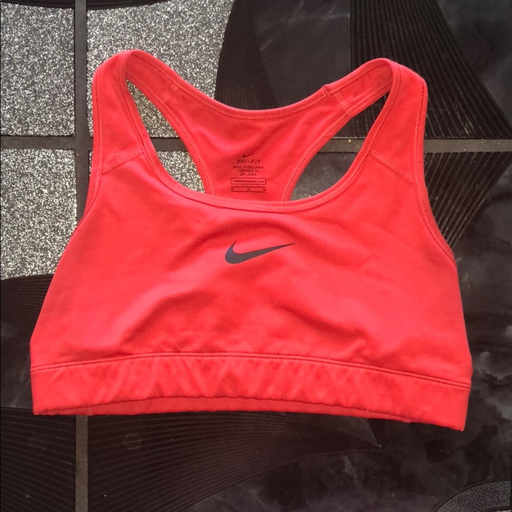 Lava Nike Sports Bra